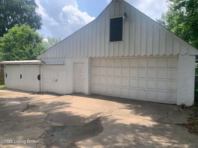 5412 Westhall Ave, Louisville, KY 40214
