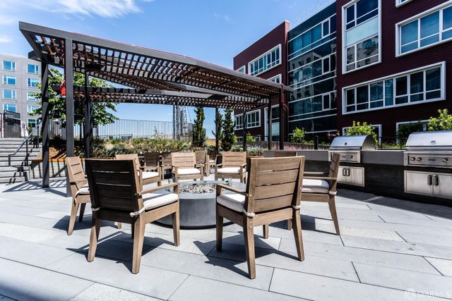1000 3rd Street 807, San Francisco, CA 94158