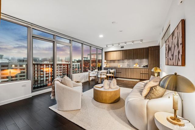 1000 3rd Street 807, San Francisco, CA 94158