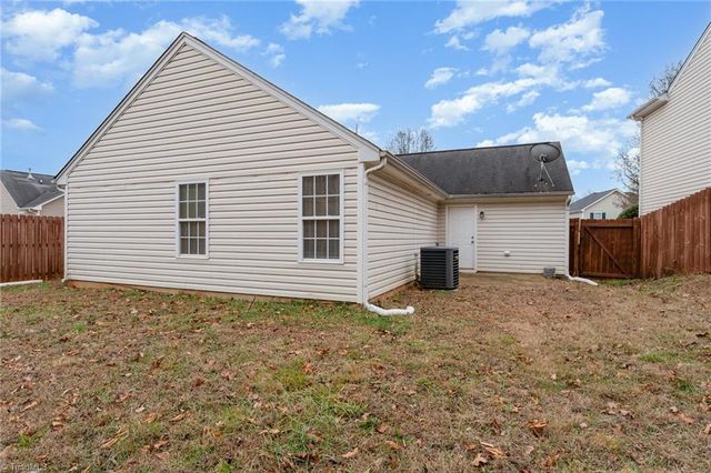 302 Apple Ridge Road, Greensboro, NC 27406
