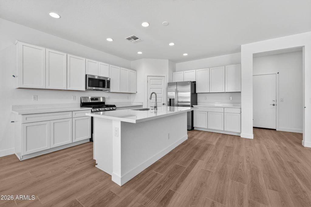 5810 S HASSETT --, Mesa, AZ 85212 — photo 4