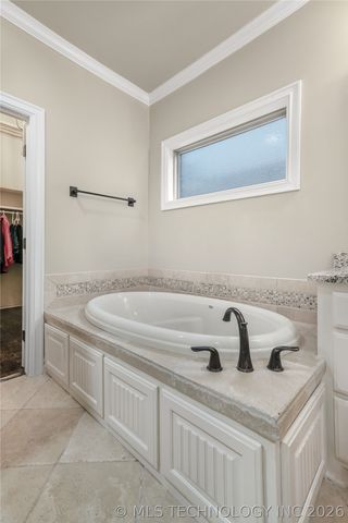 5512 E 124th Street S, Bixby, OK 74008