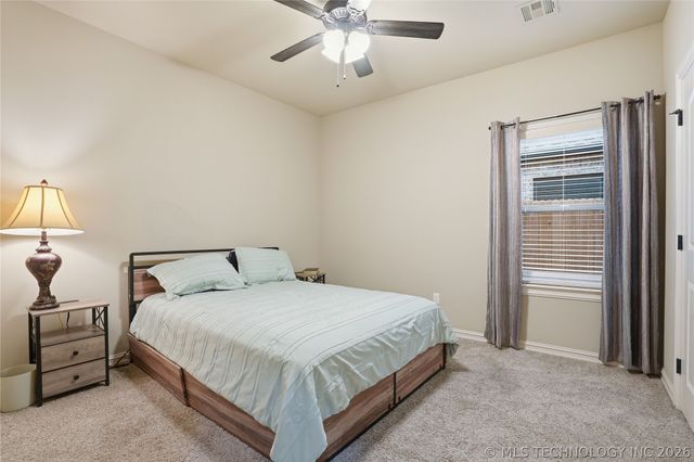 5512 E 124th Street S, Bixby, OK 74008