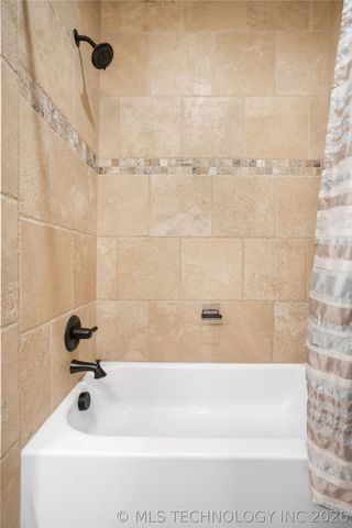 5512 E 124th Street S, Bixby, OK 74008