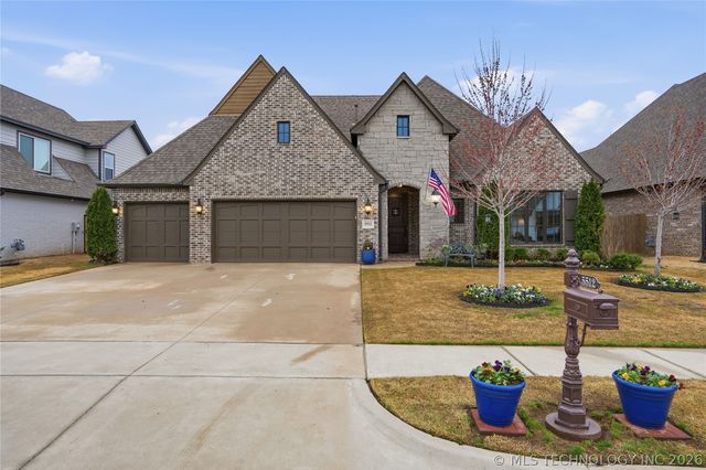 5512 E 124th Street S, Bixby, OK 74008