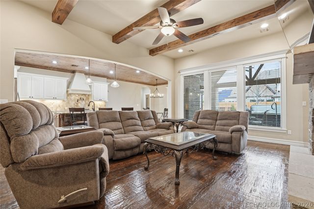 5512 E 124th Street S, Bixby, OK 74008