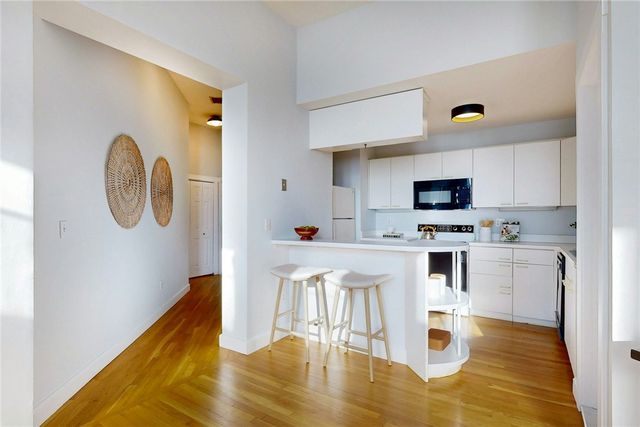 10 East Street 2, Providence, RI 02906