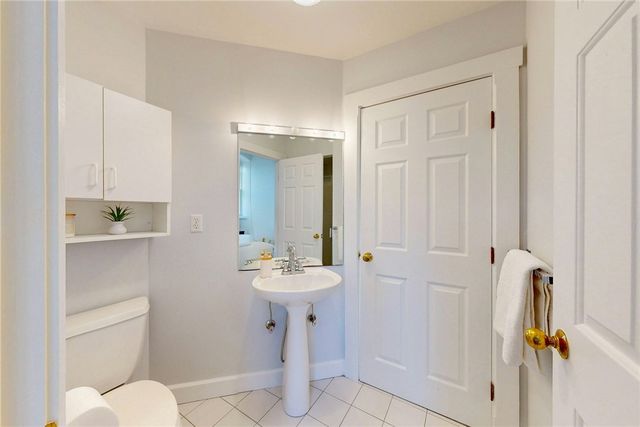 10 East Street 2, Providence, RI 02906