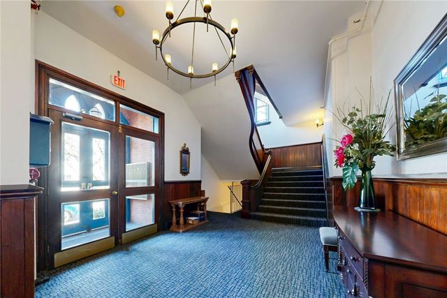 10 East Street 2, Providence, RI 02906