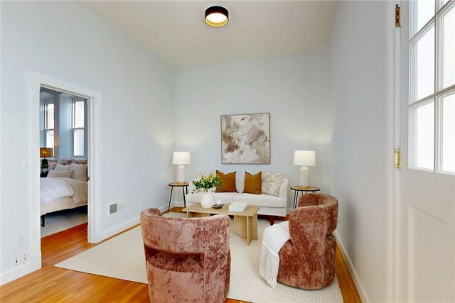 10 East Street 2, Providence, RI 02906