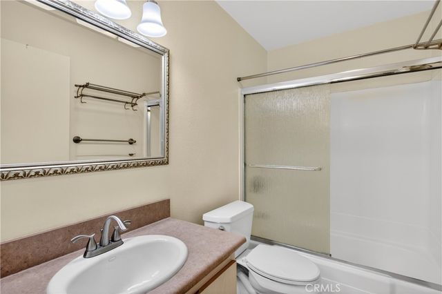 143 Orange Blossom 113, Irvine, CA 92618