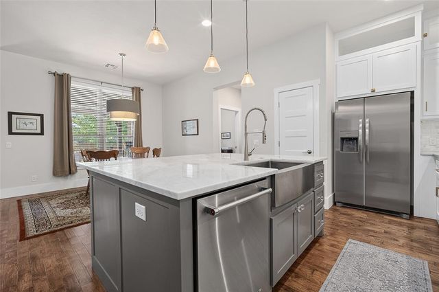 200 Pont Julienn Court, Edmond, OK 73034