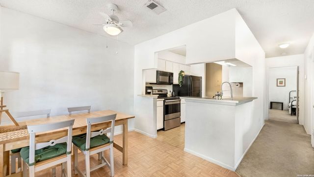 14343 Judson Rd Apt 1201, San Antonio, TX 78233