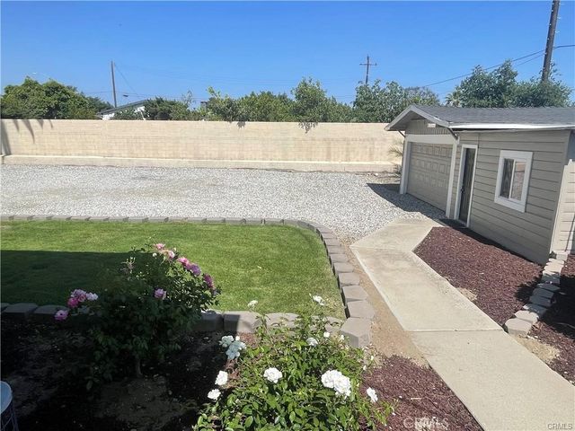 596 E Arrow, Claremont, CA 91711