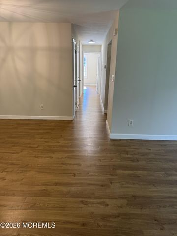 395 Brookview Court, Howell, NJ 07731