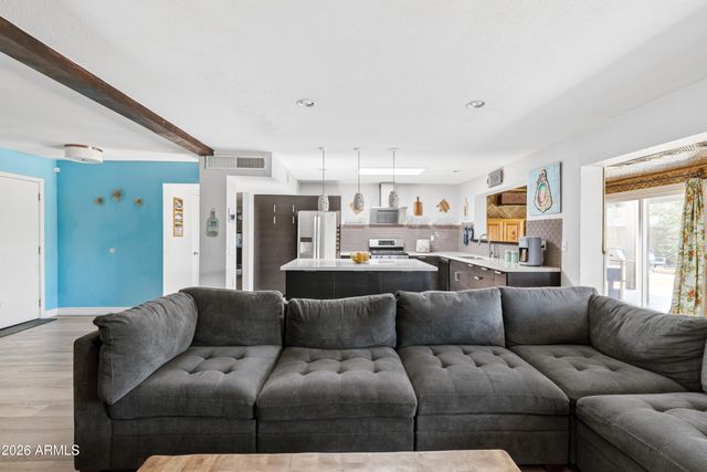 3354 N 6TH Avenue, Phoenix, AZ 85013