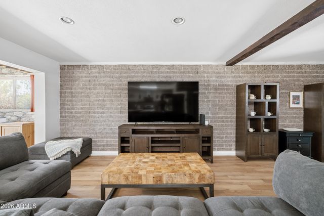 3354 N 6TH Avenue, Phoenix, AZ 85013