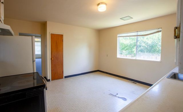 7515 Chestnut Street, Gilroy, CA 95020