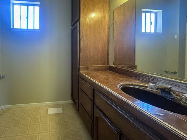 7515 Chestnut Street, Gilroy, CA 95020