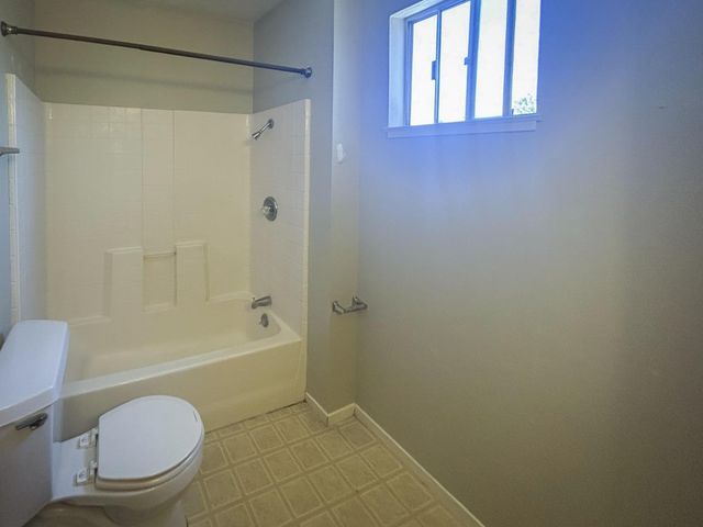 7515 Chestnut Street, Gilroy, CA 95020