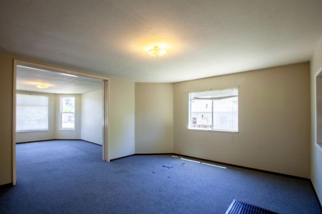 7515 Chestnut Street, Gilroy, CA 95020