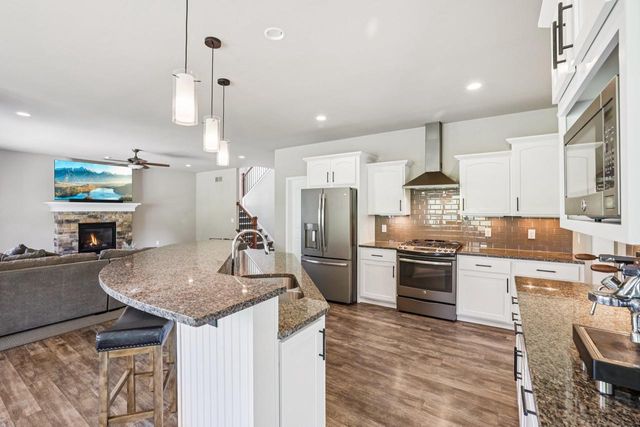 204 Westmorland Drive, Mount Horeb, WI 53572