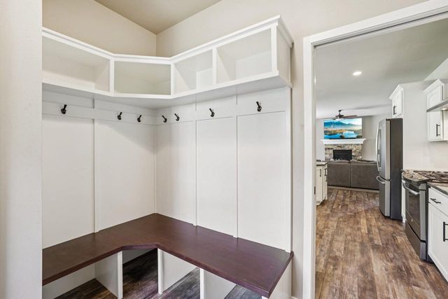 204 Westmorland Drive, Mount Horeb, WI 53572