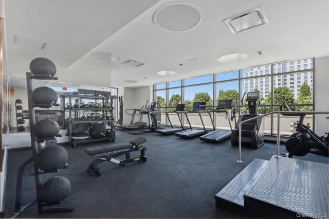 175 Huguenot Street 2503, New Rochelle, NY 10801
