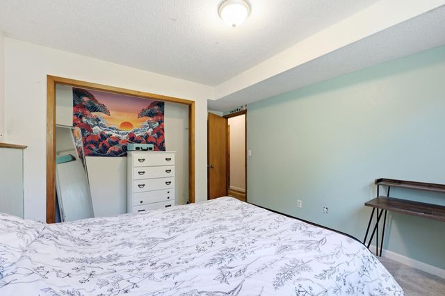 2832 Westgate Drive S, Fargo, ND 58103