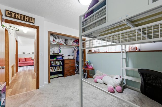 2832 Westgate Drive S, Fargo, ND 58103