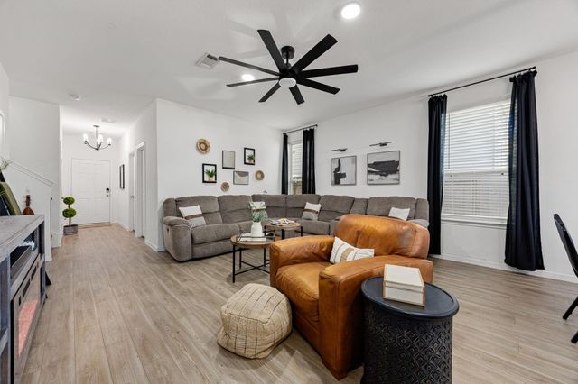 13574 Myrtle Gardens Boulevard, Magnolia, TX 77354