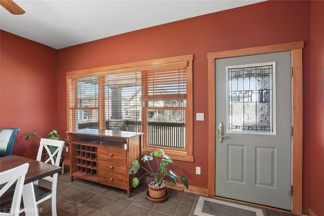 8402 Long Meadow Lane, Johnston, IA 50131