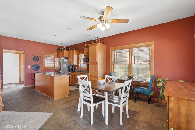 8402 Long Meadow Lane, Johnston, IA 50131