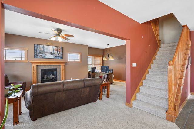 8402 Long Meadow Lane, Johnston, IA 50131