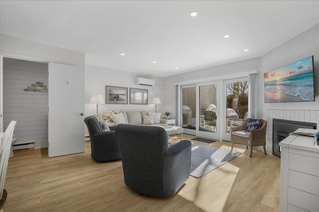 103 Trevor Lane UNIT 103, Brewster, MA 02631