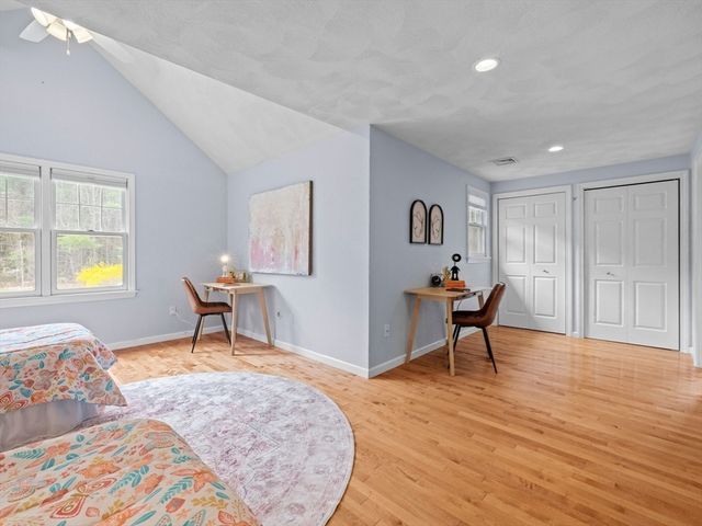 31 Forest Lane 31, Hopkinton, MA 01748