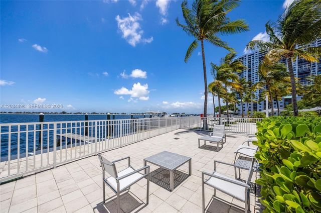 2101 Brickell Ave 605, Miami, FL 33129