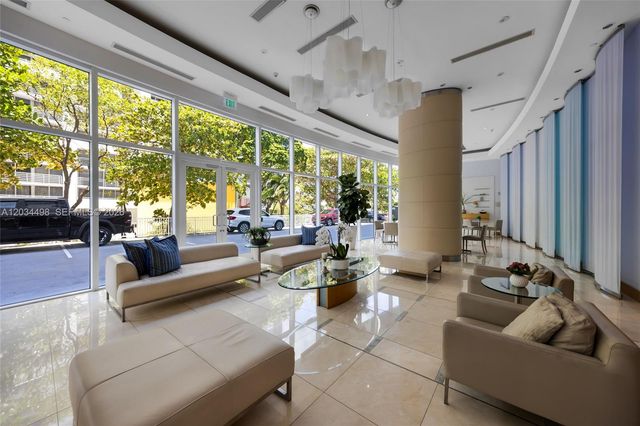 2101 Brickell Ave 605, Miami, FL 33129