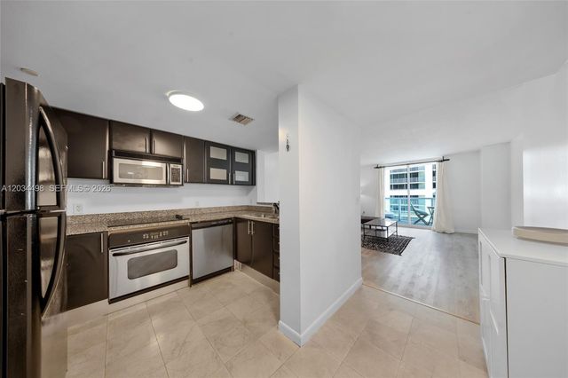 2101 Brickell Ave 605, Miami, FL 33129