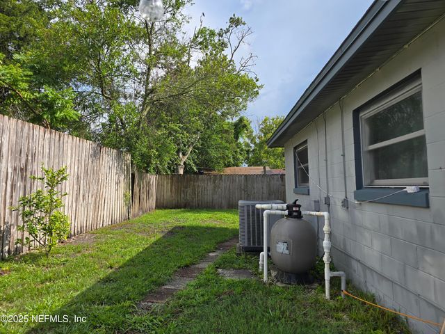 6051 FOXFIRE Court, Jacksonville, FL 32244