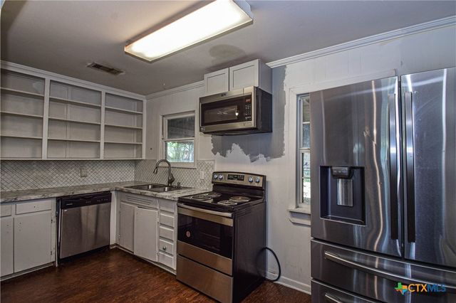 202 Margaret Lee Street, Copperas Cove, TX 76522