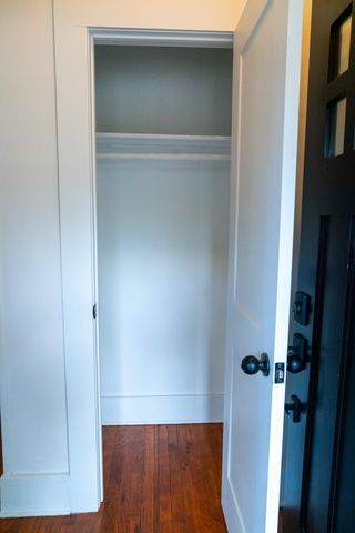 1917 WALKER AVE, Memphis, TN 38104