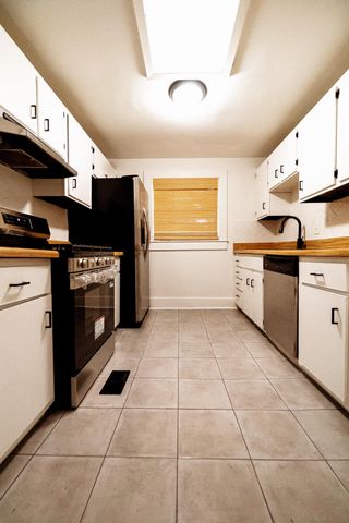 1917 WALKER AVE, Memphis, TN 38104