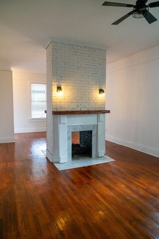 1917 WALKER AVE, Memphis, TN 38104