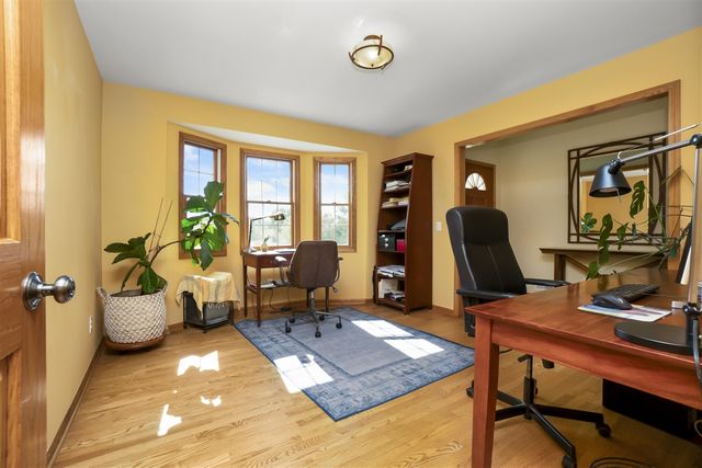 13440 Meadowview Drive, Chelsea, MI 48118