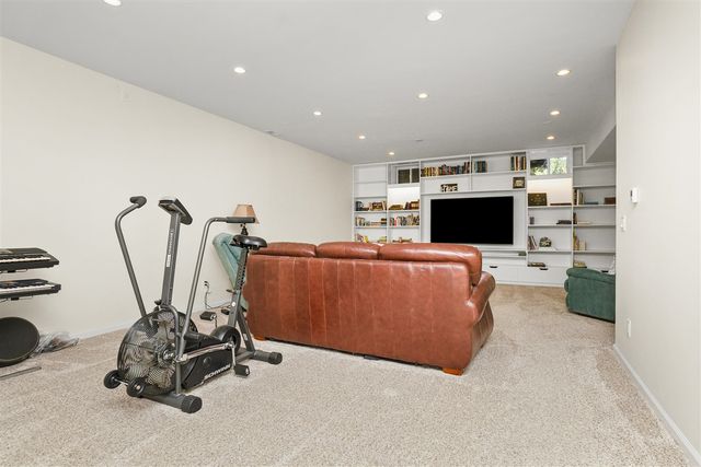 13440 Meadowview Drive, Chelsea, MI 48118