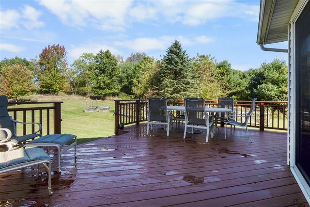 13440 Meadowview Drive, Chelsea, MI 48118