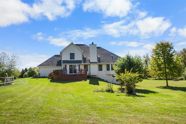 13440 Meadowview Drive, Chelsea, MI 48118