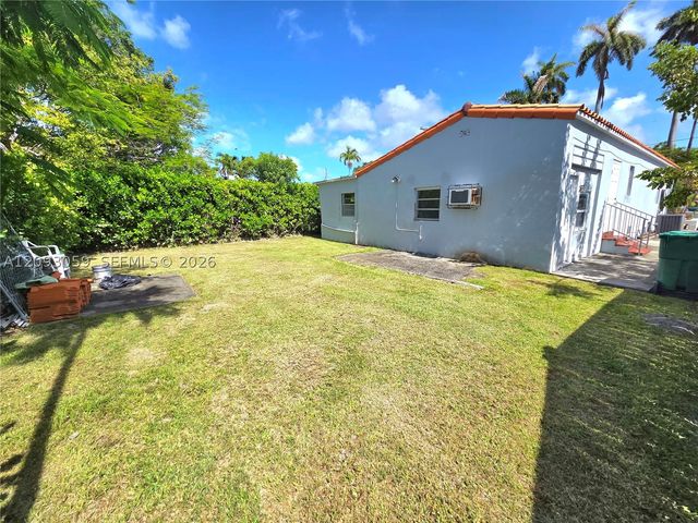 1619 NW 27 ST REAR, Miami, FL 33142