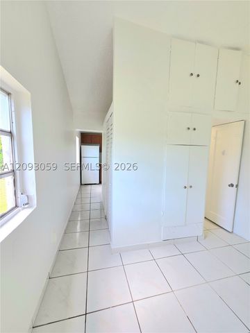 1619 NW 27 ST REAR, Miami, FL 33142